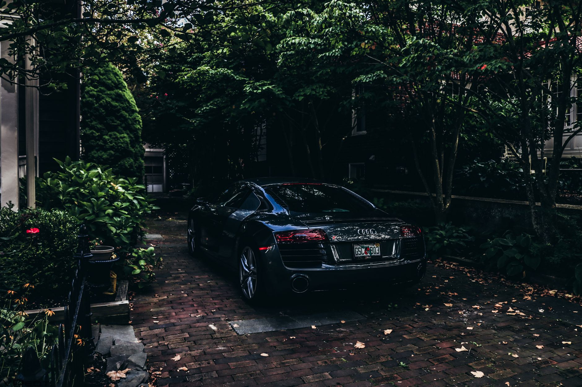 The Booming Business of Renting Out Your Driveway in Britain, and the App Wars Fuelling It